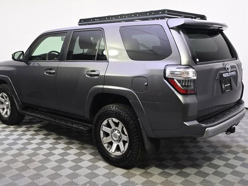 Used 2015 Toyota 4Runner Trail AWD/4WD image 2