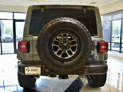 Used 2023 Jeep Wrangler Unlimited Rubicon 392 w/ Xtreme Recon 35" Tire Package AWD/4WD image 5