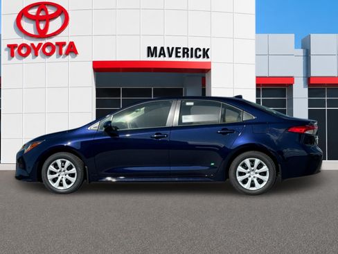 New 2026 Toyota Corolla LE FWD image 2