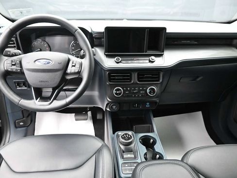Used 2023 Ford Maverick Lariat w/ Lariat Luxury Package AWD/4WD image 16