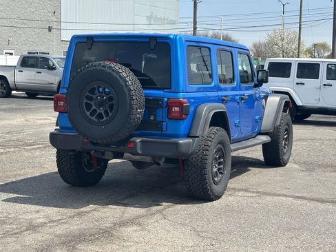 Used 2022 Jeep Wrangler Unlimited Sport AWD/4WD image 4