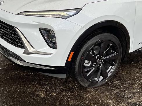 New 2026 Buick Envision Sport Touring AWD/4WD image 9