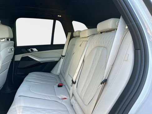 New 2026 BMW X5 xDrive40i w/ M Sport Package image 14