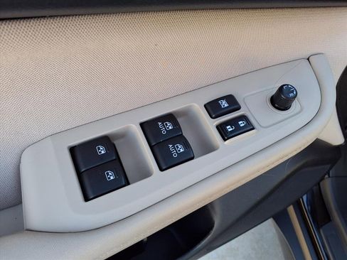 Used 2018 Subaru Outback 2.5i Premium image 14