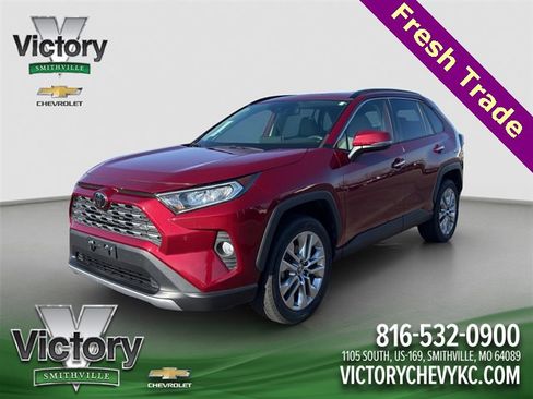 Used 2021 Toyota RAV4 Limited image 1