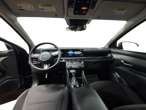 Certified 2025 Hyundai Tucson SE AWD/4WD image 17