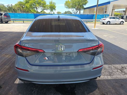 Used 2022 Honda Civic Sport image 7