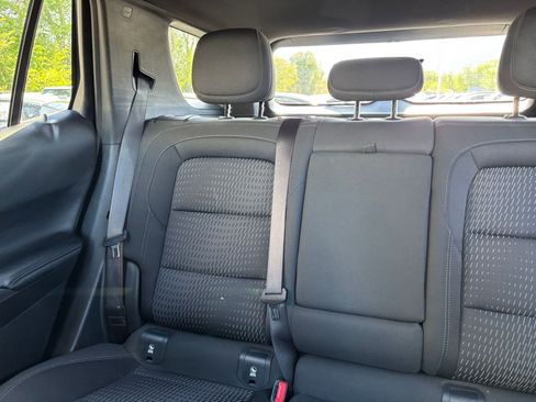 Used 2025 Chevrolet Equinox LT AWD/4WD image 40