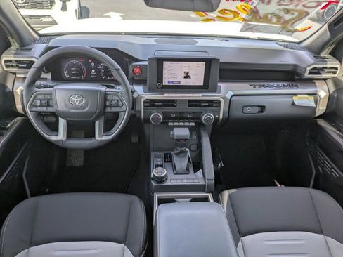 New 2025 Toyota Tacoma TRD Off-Road image 15