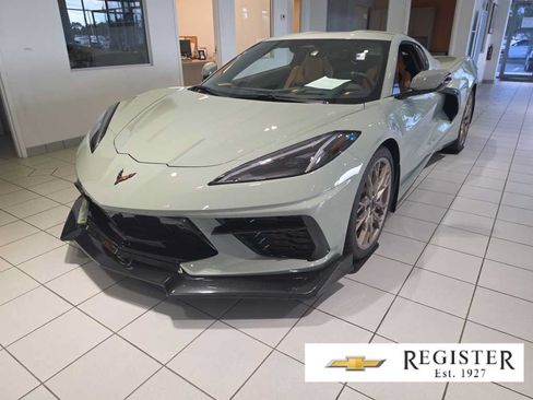 Used 2024 Chevrolet Corvette Stingray Preferred Cpe w/ 2LT RWD image 1