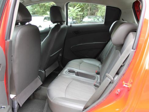 Used 2014 Chevrolet Spark LT image 16