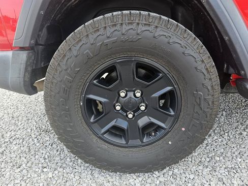 Used 2019 Jeep Wrangler Sport AWD/4WD image 63