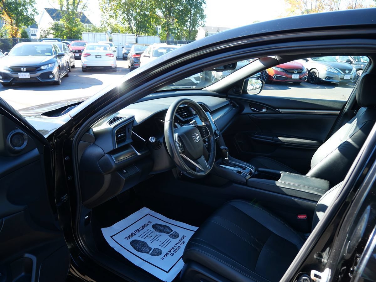 Used 2018 Honda Civic EX-L image 9