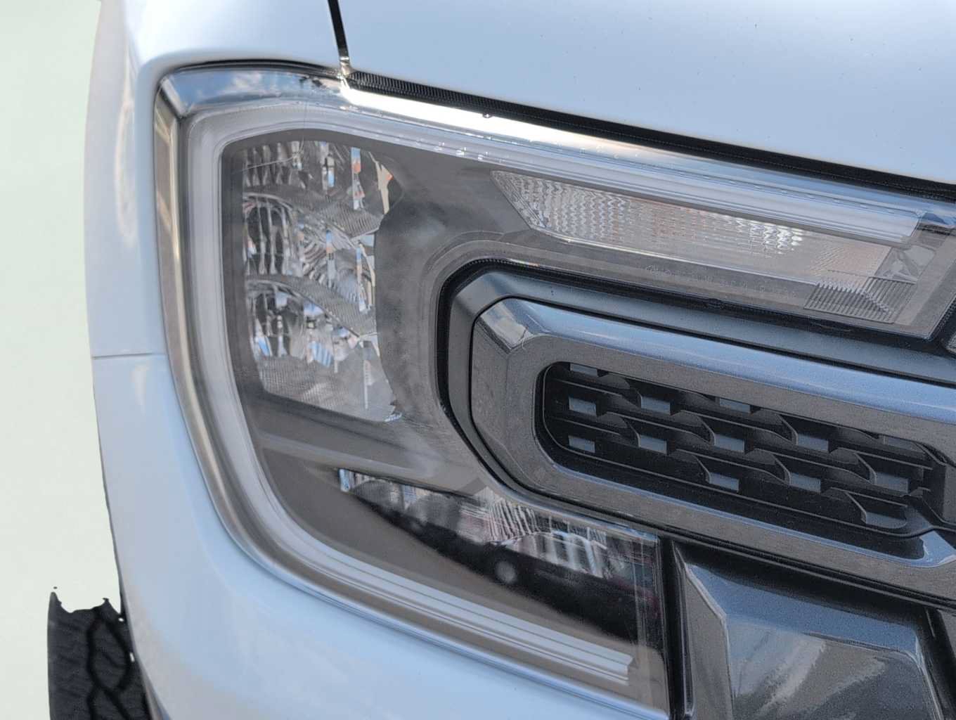 New 2026 Ford Ranger XLT w/ FX4 Off-Road Package AWD/4WD image 15