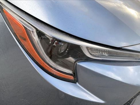 Used 2021 Toyota Corolla LE FWD image 24