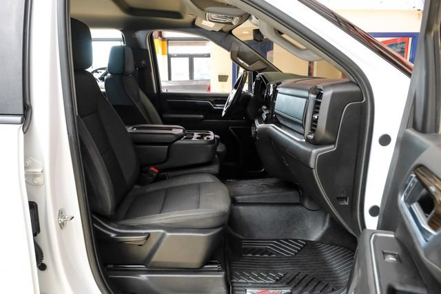 Used 2025 Chevrolet Silverado 2500 LT AWD/4WD image 42