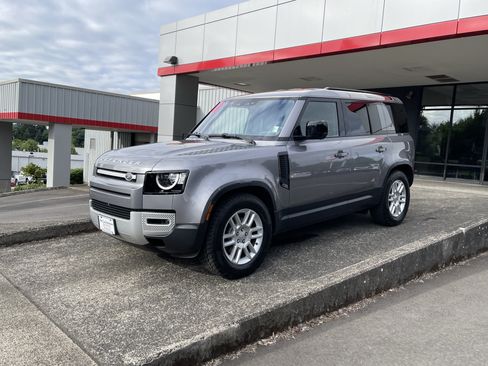 Used 2020 Land Rover Defender 110 S AWD/4WD image 4