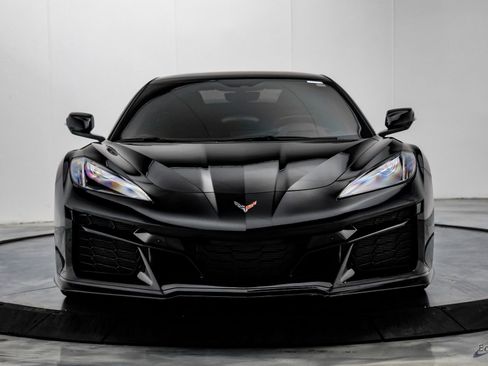 Used 2023 Chevrolet Corvette Z06 image 33