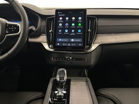 New 2026 Volvo XC90 B6 Ultra w/ Protection Package AWD/4WD image 16