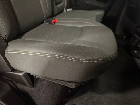 Certified 2026 RAM 2500 Big Horn AWD/4WD image 17