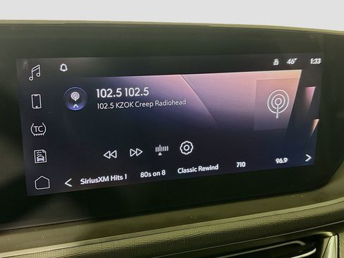 Used 2025 Buick Envista Preferred w/ Convenience I Package image 17