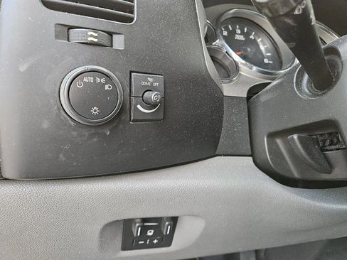 Used 2014 Chevrolet Silverado 3500 W/T image 23