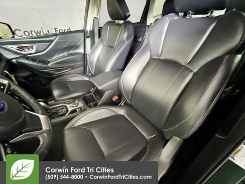 Used 2023 Subaru Forester Touring image 25