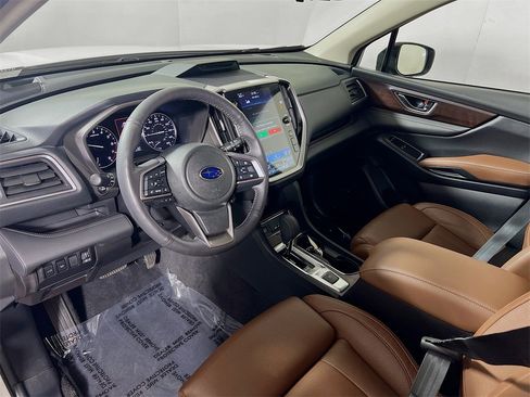 Used 2023 Subaru Ascent Touring image 10