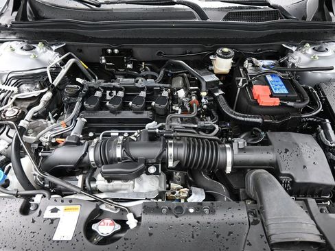 Used 2022 Honda Accord Sport image 40