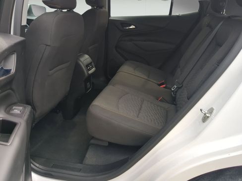 Used 2019 Chevrolet Equinox LT FWD image 19