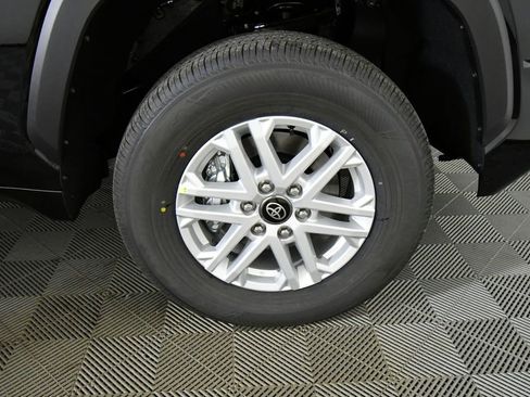 New 2026 Toyota Tundra SR5 AWD/4WD image 17