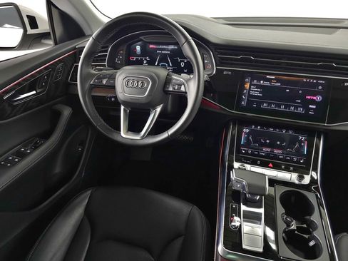 Used 2023 Audi Q8 Prestige AWD/4WD image 20