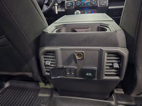 Used 2019 Ford F150 XLT w/ Equipment Group 302A Luxury RWD image 40