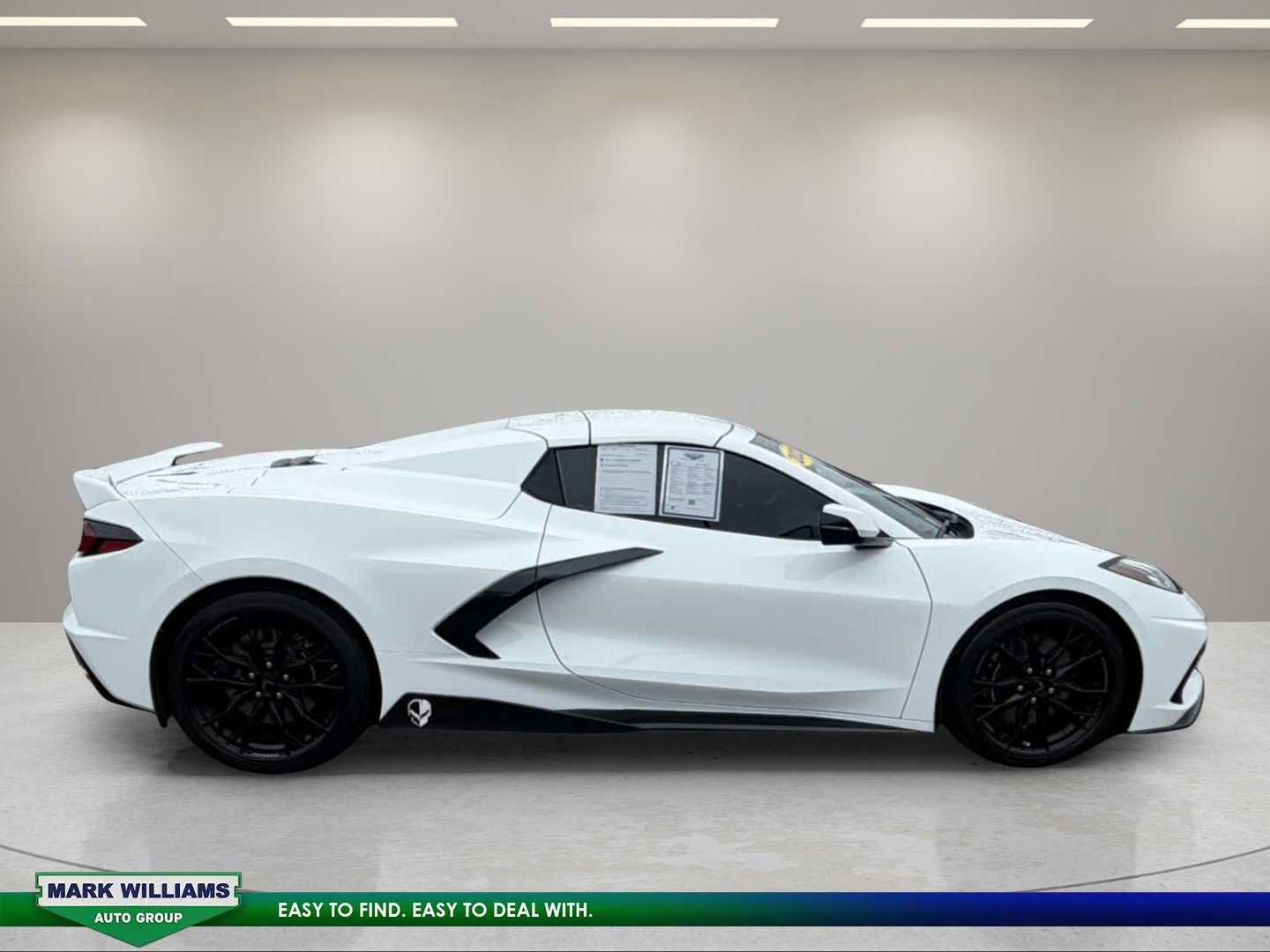 Used 2023 Chevrolet Corvette Stingray Preferred Conv w/ 2LT RWD image 8