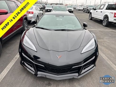 Used 2025 Chevrolet Corvette E-Ray image 3