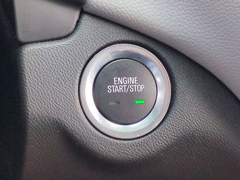 Certified 2024 Chevrolet Equinox LS w/ LS Convenience Package image 16