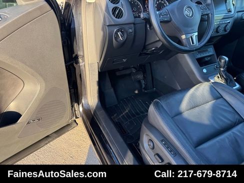 Used 2017 Volkswagen Tiguan SEL image 88