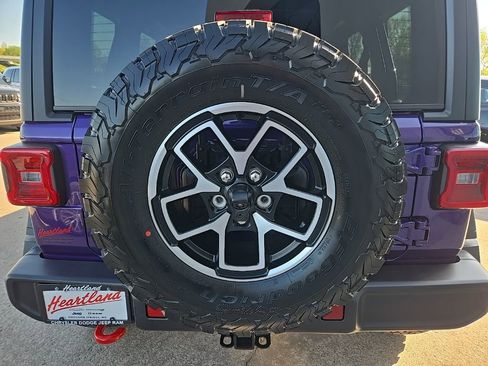 New 2026 Jeep Wrangler Unlimited Rubicon AWD/4WD image 26