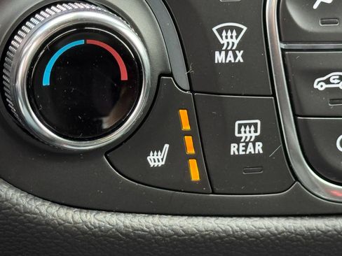 Used 2024 Chevrolet Equinox LT w/ LPO, Floor Liner Package image 17