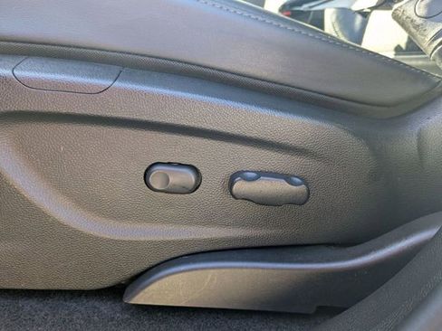 Certified 2022 Buick Encore Preferred w/ Safety Package image 13