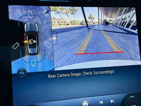 Used 2026 Mercedes-Benz GLC 300 image 19