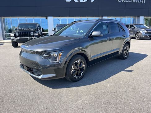 Used 2024 Kia Niro Wind FWD image 7