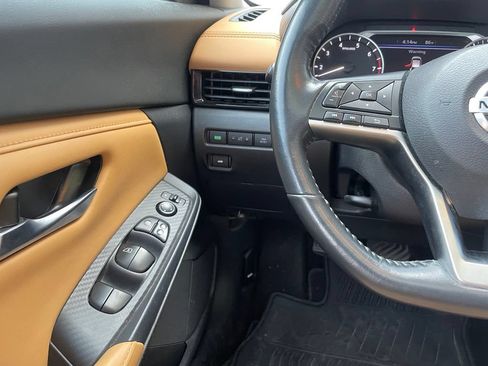 Certified 2023 Nissan Sentra SV w/ SV Premium Package FWD image 13