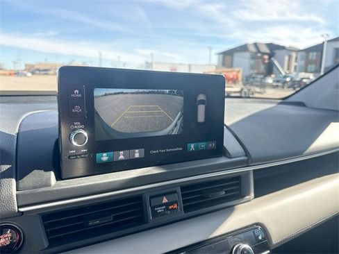 Used 2023 Honda Pilot EX-L image 24