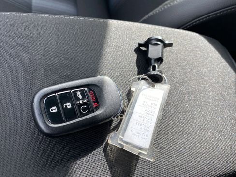 Used 2025 Honda Civic Sport image 22