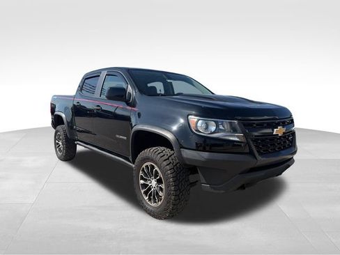 Used 2018 Chevrolet Colorado ZR2 AWD/4WD image 3