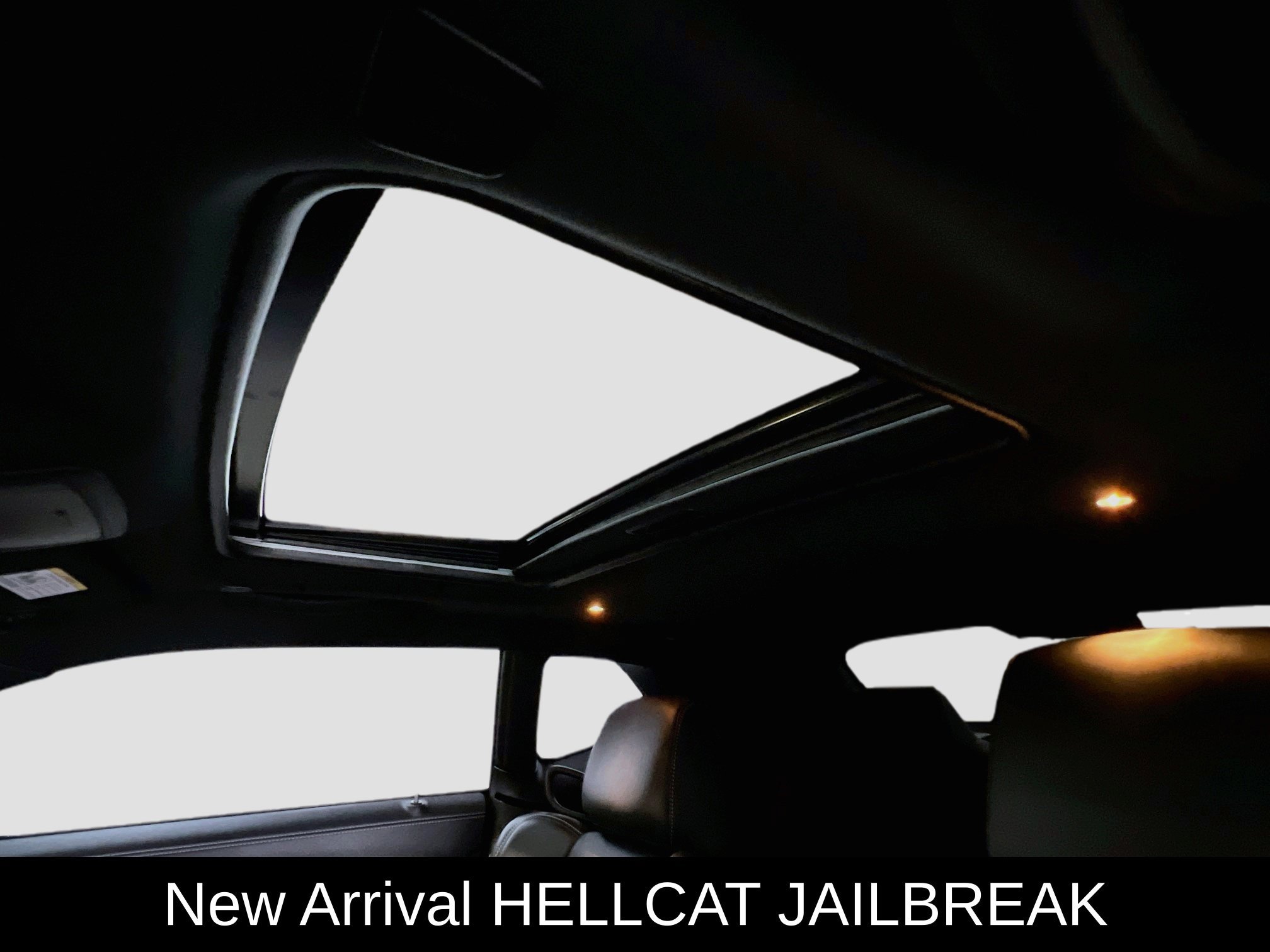 Used 2023 Dodge Challenger SRT Hellcat RWD image 14