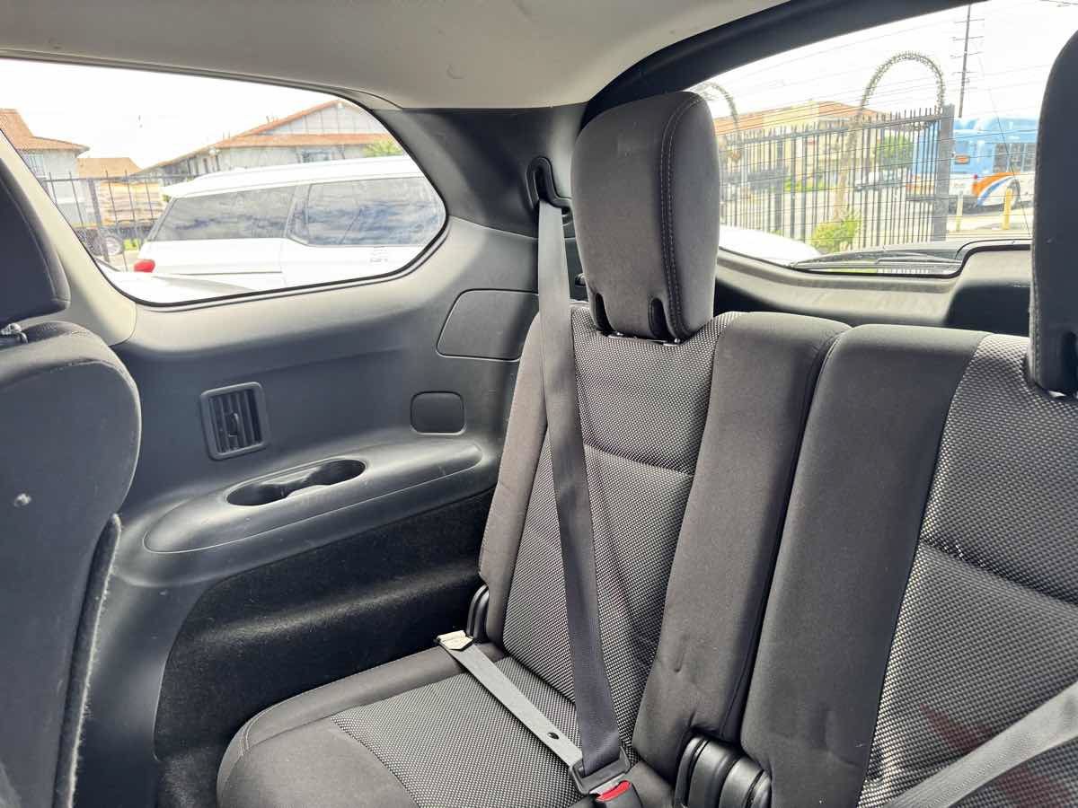 Used 2020 Nissan Pathfinder S FWD image 28