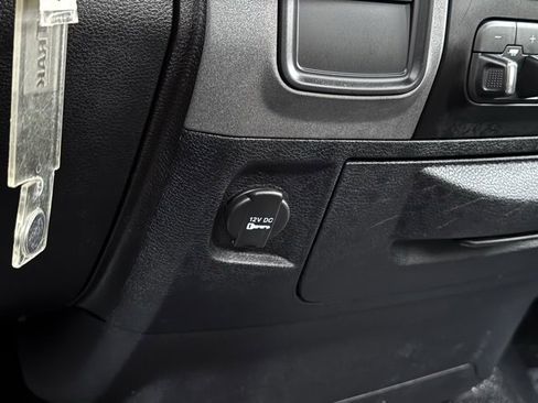 Used 2017 RAM 3500 Tradesman w/ Power & Remote Entry Group image 8