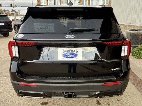 New 2026 Ford Explorer ST-Line w/ ST-Line Street Pack AWD/4WD image 5